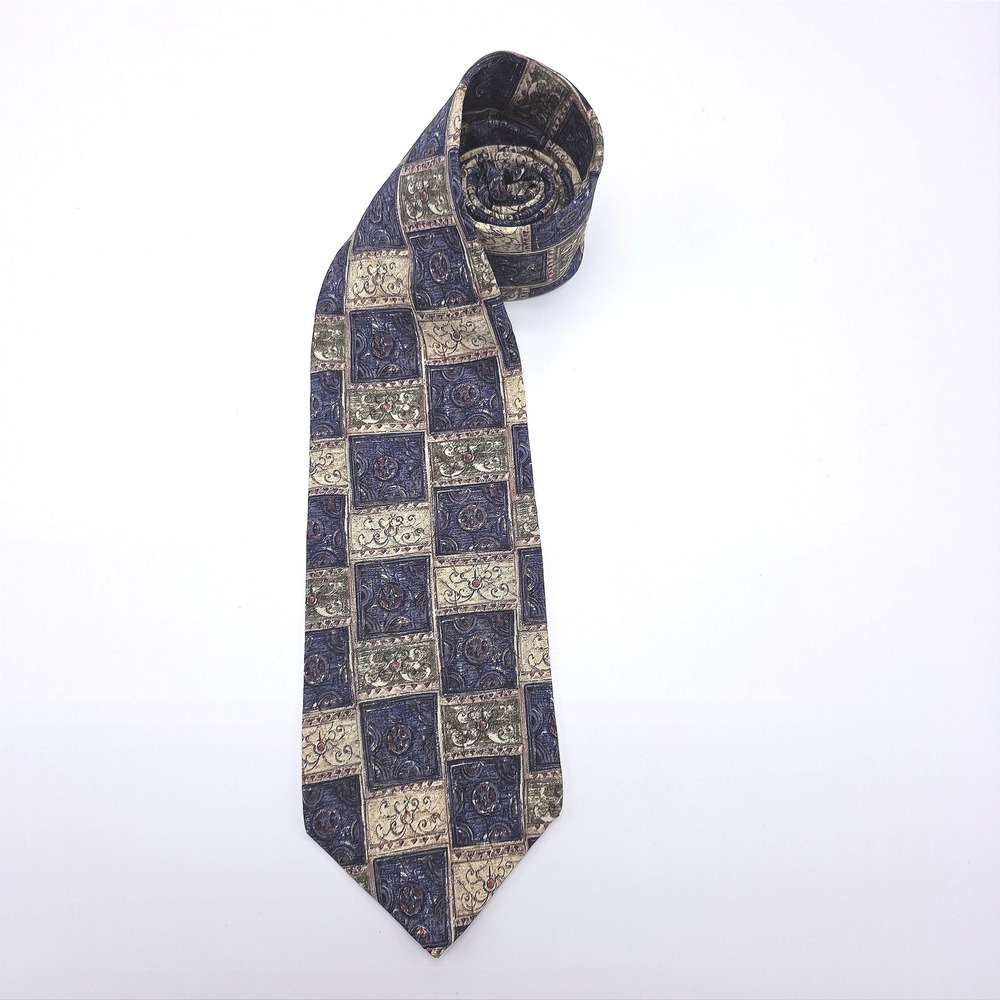 417 by Van Heusen Mens Silk Necktie Geometric Pattern‎ Blue Gold Formal